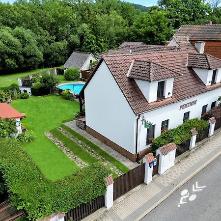 Penzion Beako Na "Pinglu" Wotitz Exterior foto