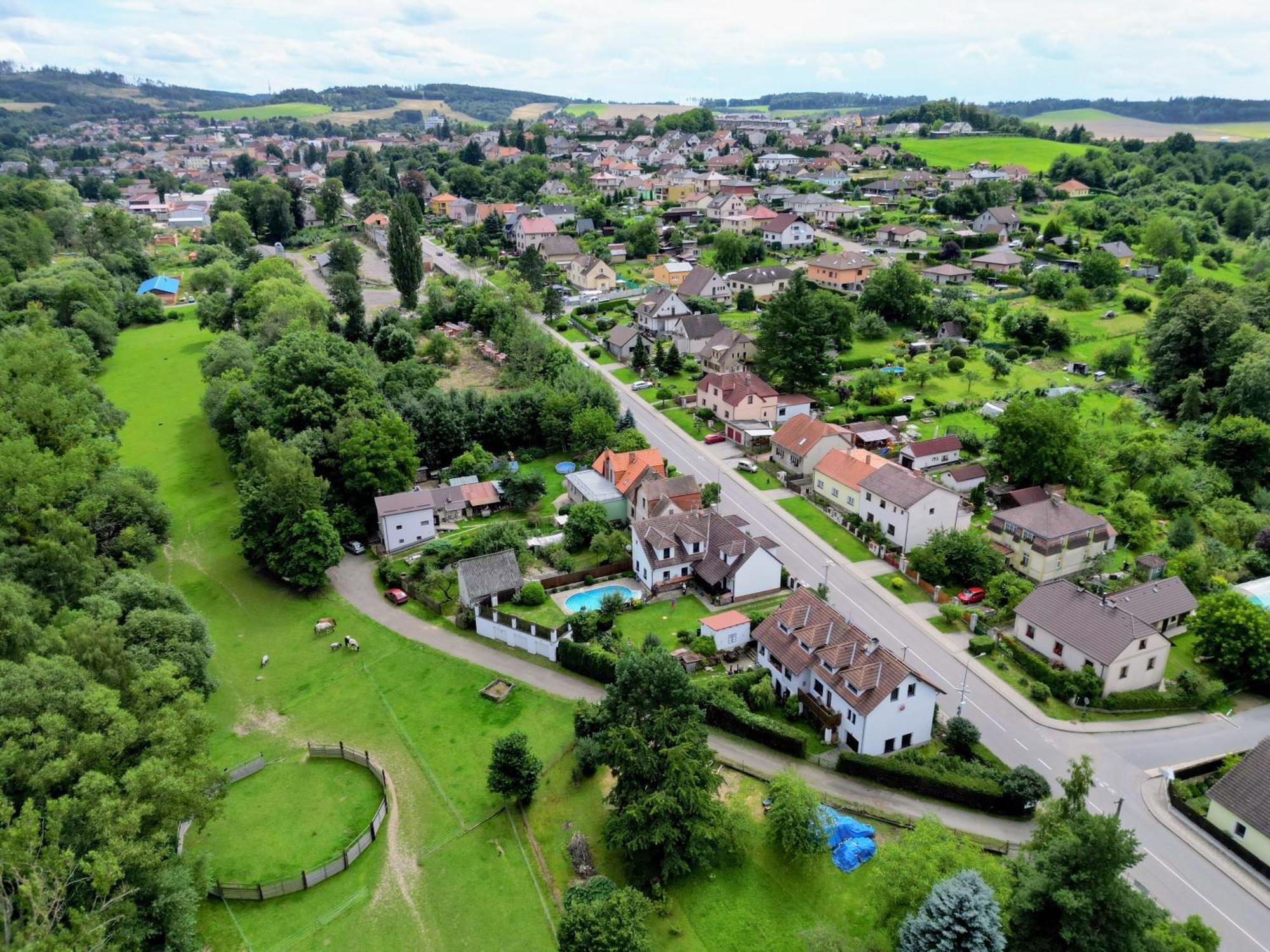 Penzion Beako Na "Pinglu" Wotitz Exterior foto